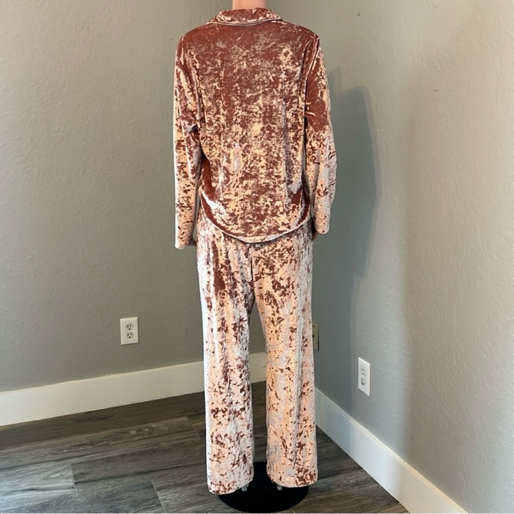 Victoria's Secret Crushed Velvet Pajama Set Size LARGE TOP / PANTS HEART LOGO #3 - Picture 12 of 14